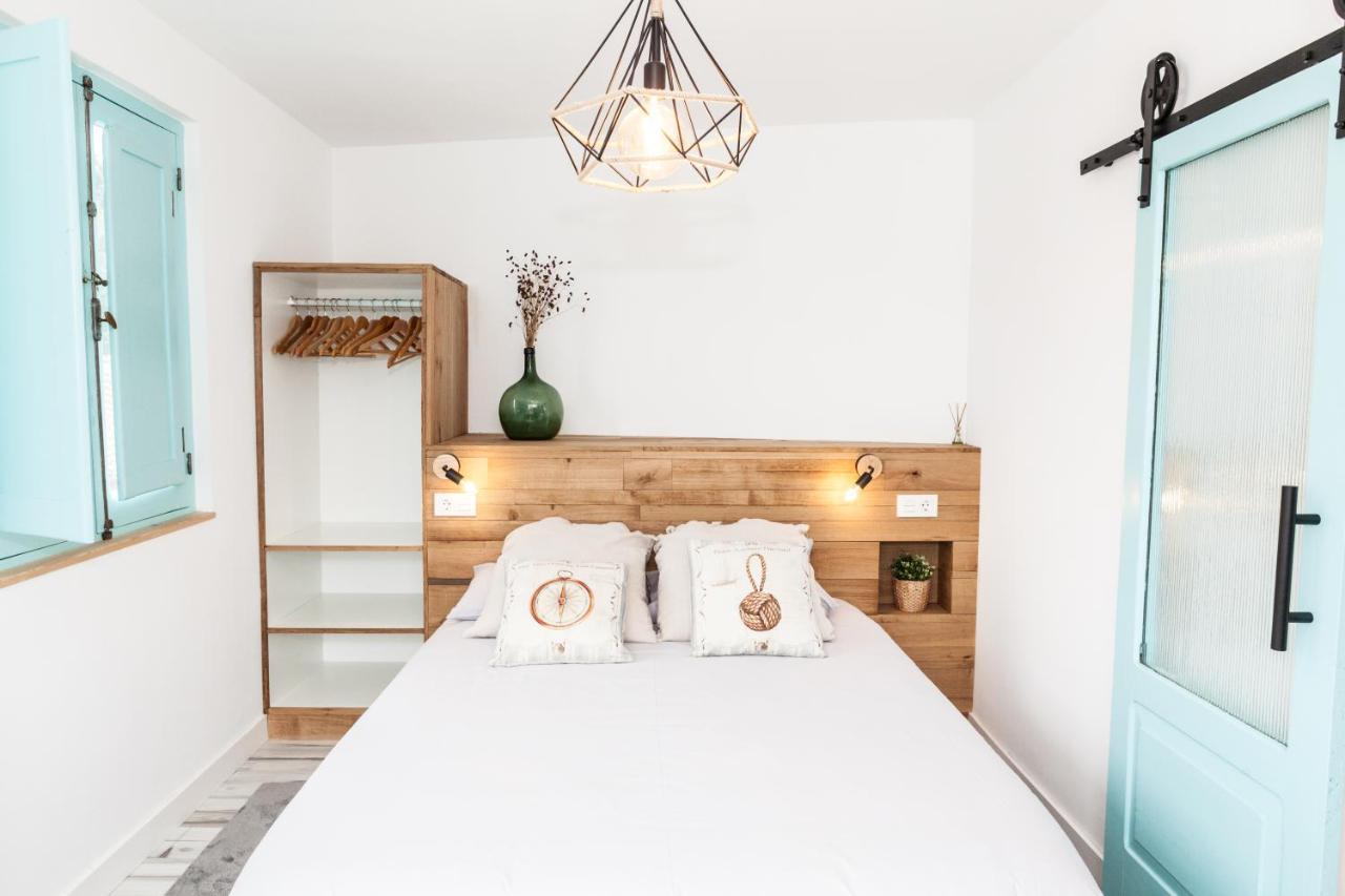 The Old Seaman Bed & Breakfast Celorio  Exteriör bild